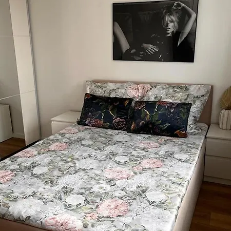 20m2 Studio, Near Chopin Airport, Cozy And Quiet *