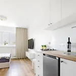 20m2 Studio, Near Chopin Airport, Cozy And Quiet شقة *